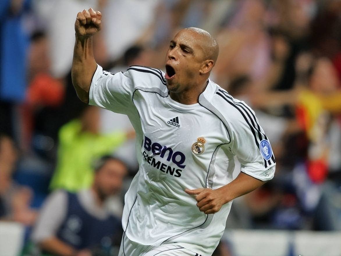 谁是欧冠赛场上的任意球大师？攻入10球以上仅三人，C罗独占鳌头